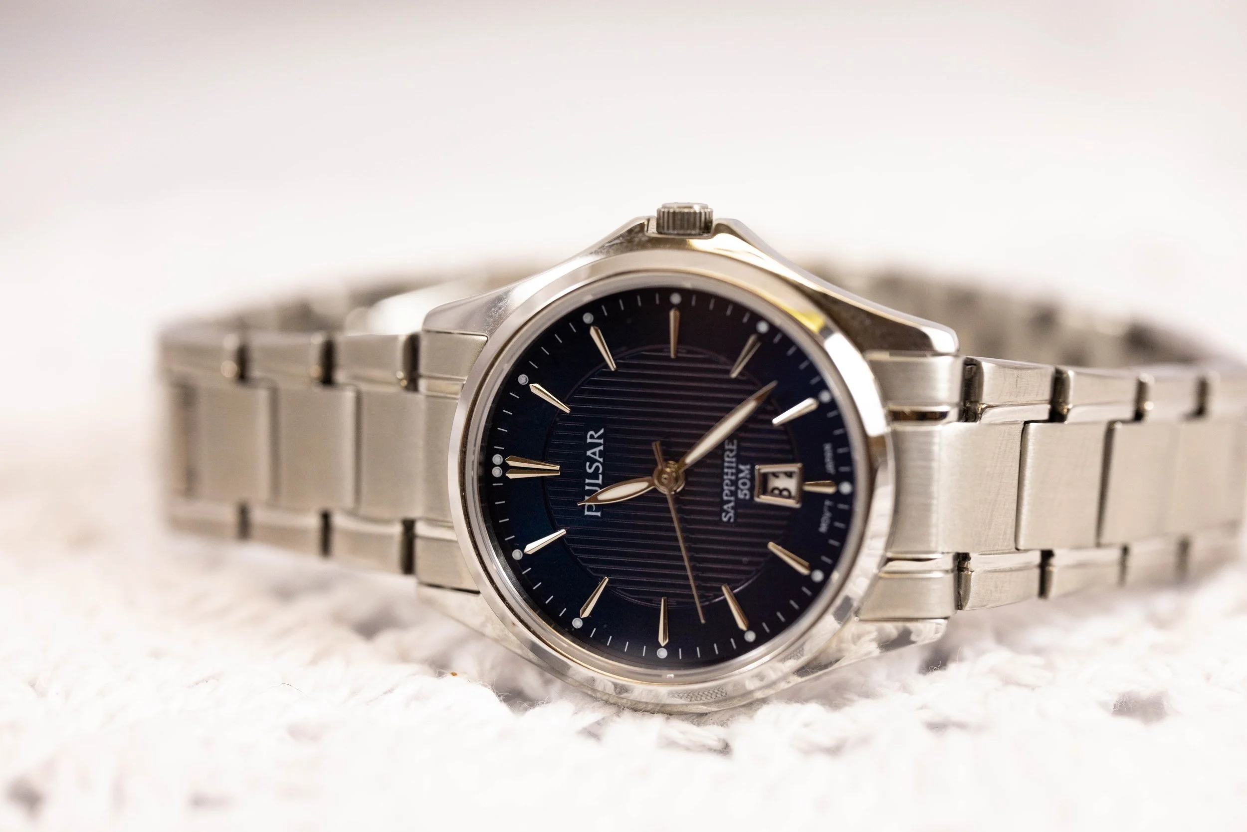 Pulsar sapphire discount watch